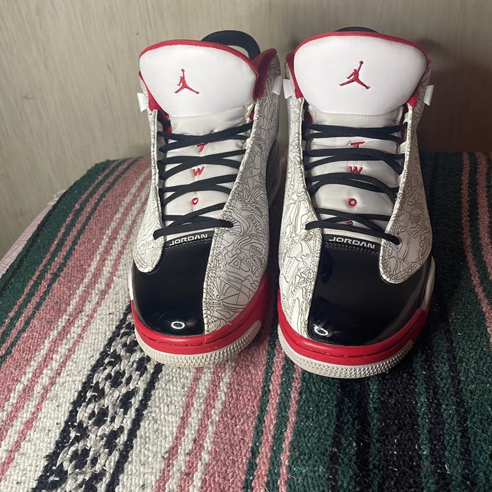 Jordan twos - Picture 2 of 6